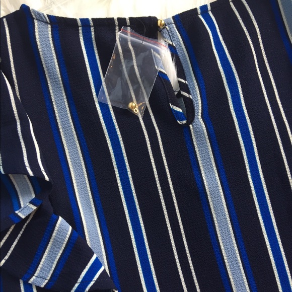 BRAND NEW WITH TAGS 💙 HARVE BENARD | Striped Ruffle Blouse - Picture 3 of 7